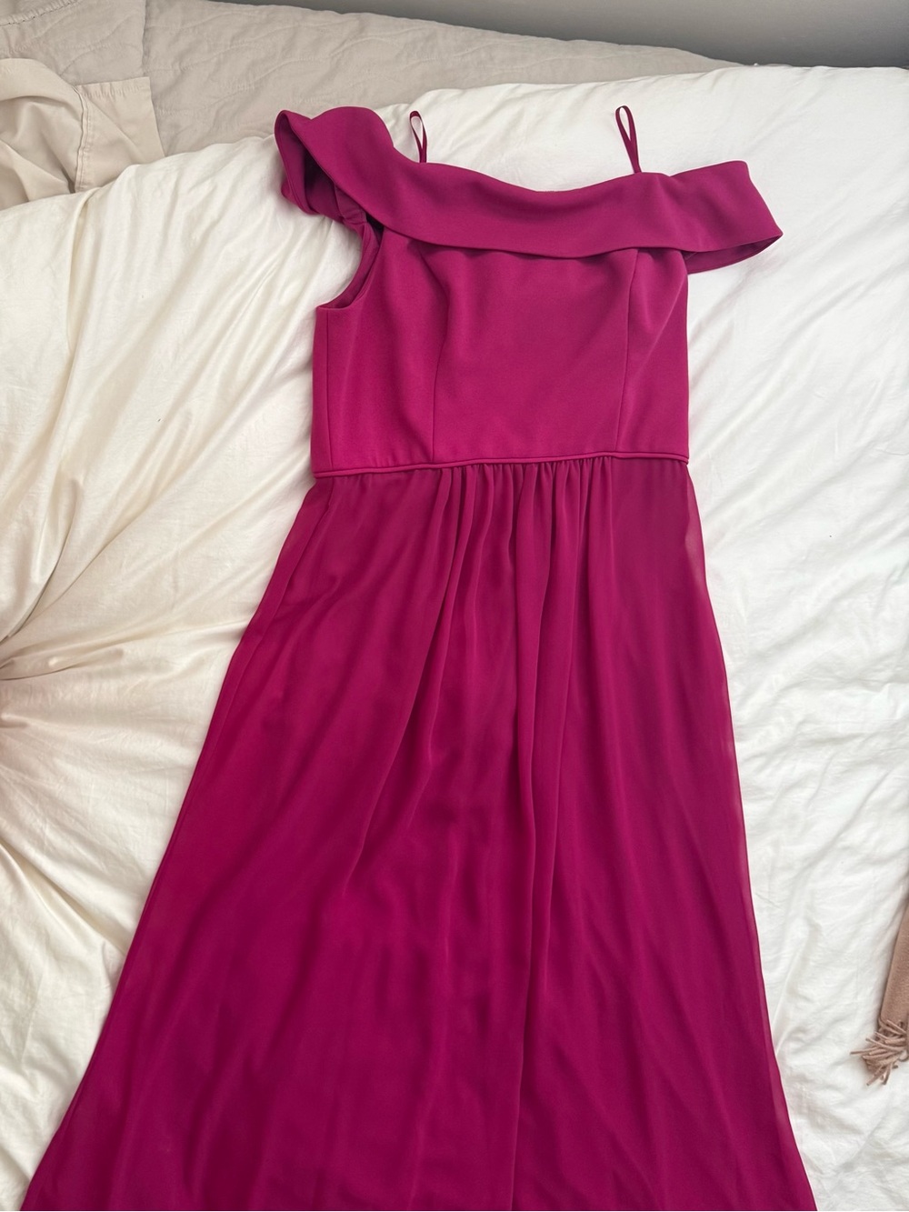 Adrianna Papell Pink Chiffon off The Shoulder Gown - Picture 7 of 10